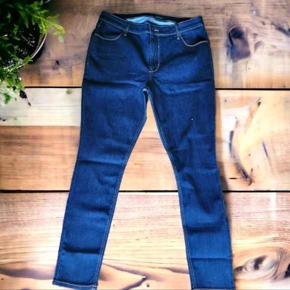 NWT Old Navy High Rise Super Skinny Jeans 14 - Picture 1 of 10